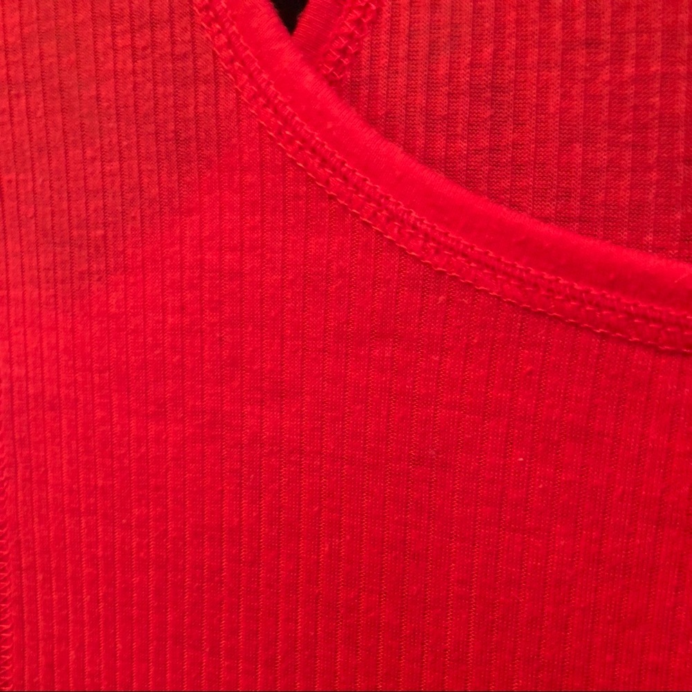 Mossimo Red Ribbed Tank M - Picture 4 of 6